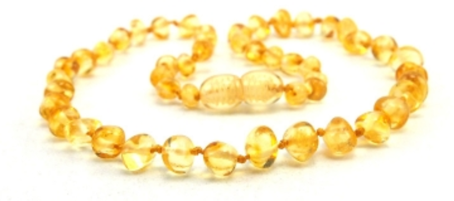 
                
                    Load image into Gallery viewer, Authentic Baltic Amber Baby Teething Necklace Transparent Baroque Style Beads
                
            