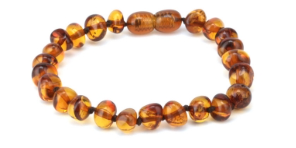 
                
                    Load image into Gallery viewer, Authentic Baltic Amber Bracelet Cognac Color Baroque form Beads 16 cm
                
            