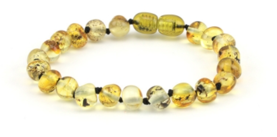 
                
                    Load image into Gallery viewer, Authentic Baltic Amber Bracelet Light Green Baroque form Beads 19 cm
                
            
