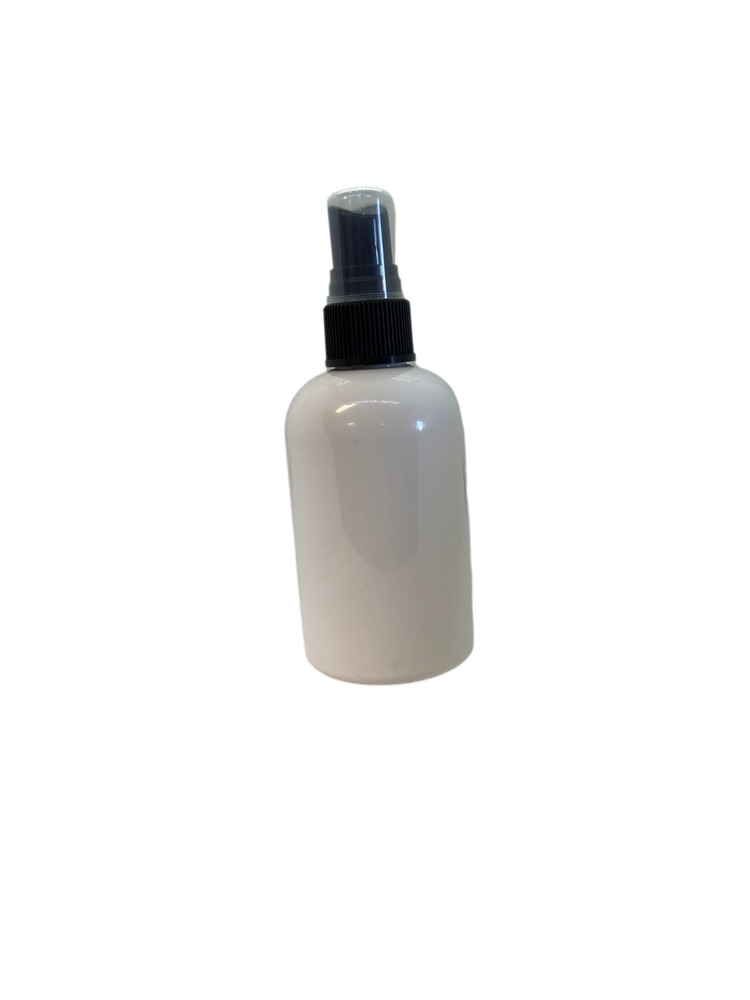 4oz White Bottle w/Sprayer